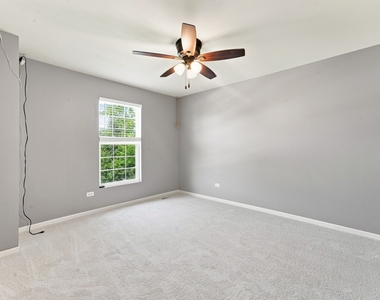 1177 Blue Heron Circle - Photo Thumbnail 14