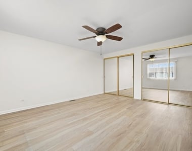 1100 Stoughton Court - Photo Thumbnail 9