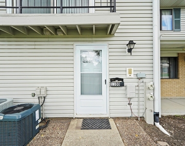 1100 Stoughton Court - Photo Thumbnail 16