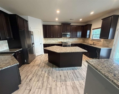 1162 Creek Top Road - Photo Thumbnail 5