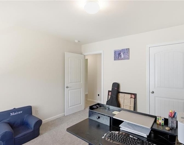 296 Maple Brook Drive - Photo Thumbnail 28