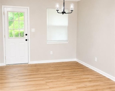 3846 Narron Drive Sw - Photo Thumbnail 1