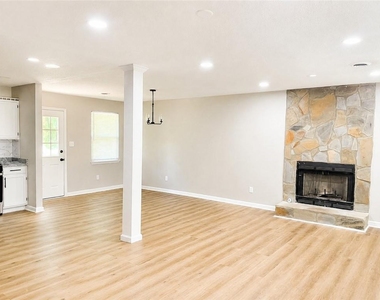 3846 Narron Drive Sw - Photo Thumbnail 3
