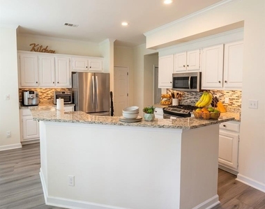 5620 Ashewoode Downs Drive - Photo Thumbnail 12