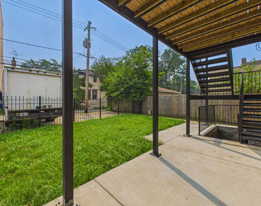 7919 S Ellis Avenue - Photo Thumbnail 27