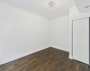 7919 S Ellis Avenue - Photo Thumbnail 20