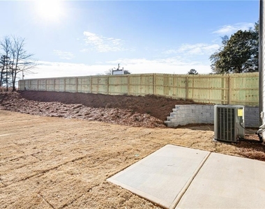 14 Wade Street - Photo Thumbnail 30