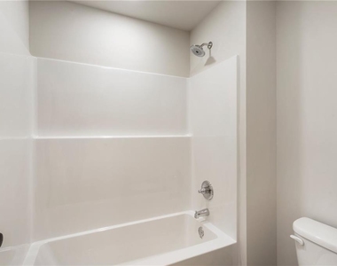 14 Wade Street - Photo Thumbnail 25
