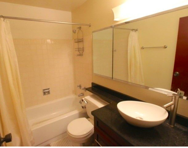 1636 N Wells Street - Photo Thumbnail 23