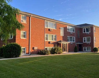 1860 Parkside Drive - Photo Thumbnail 16