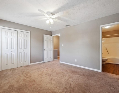 2962 Webb Bridge Road - Photo Thumbnail 4