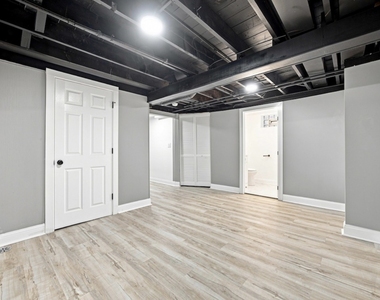 117 Morris Avenue - Photo Thumbnail 10