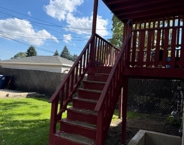 427 S 19th Avenue - Photo Thumbnail 15