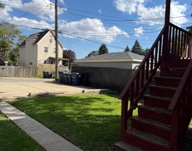 427 S 19th Avenue - Photo Thumbnail 14