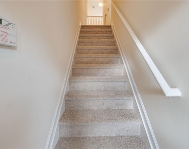 3246 Mill Springs Cir - Photo Thumbnail 1