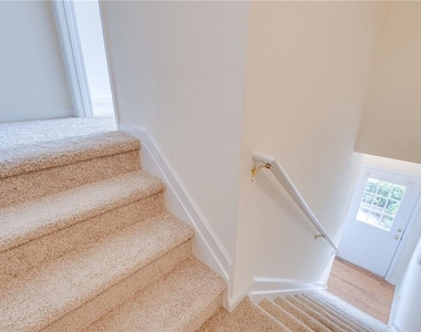 3246 Mill Springs Cir - Photo Thumbnail 22
