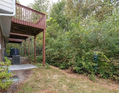 3246 Mill Springs Cir - Photo Thumbnail 26