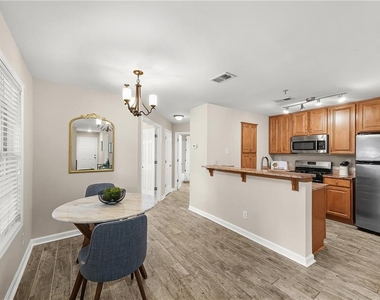 2174 River Heights Court Se - Photo Thumbnail 5