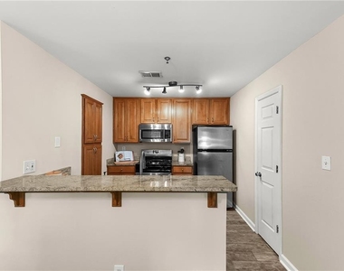 2174 River Heights Court Se - Photo Thumbnail 7
