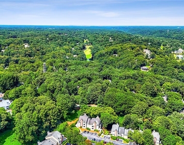 2174 River Heights Court Se - Photo Thumbnail 23
