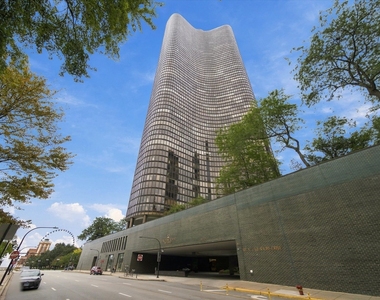 505 N Lake Shore Drive - Photo Thumbnail 35