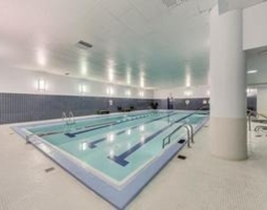 505 N Lake Shore Drive - Photo Thumbnail 16