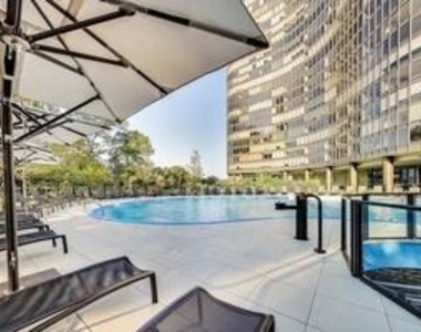 505 N Lake Shore Drive - Photo Thumbnail 26