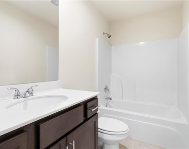 4465 Almanor Circle - Photo Thumbnail 5