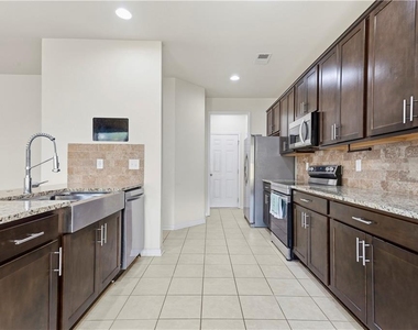 4465 Almanor Circle - Photo Thumbnail 9