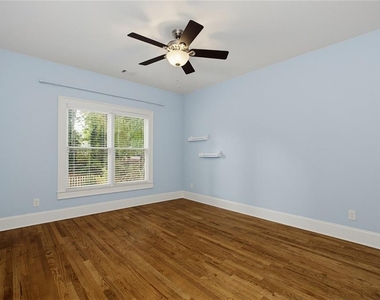 827 Derrydown Way - Photo Thumbnail 37