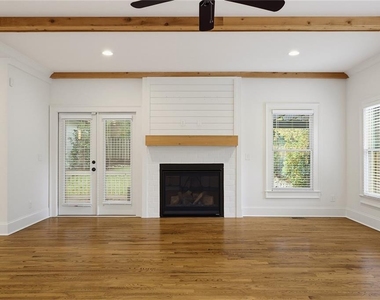 827 Derrydown Way - Photo Thumbnail 6