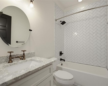 827 Derrydown Way - Photo Thumbnail 26