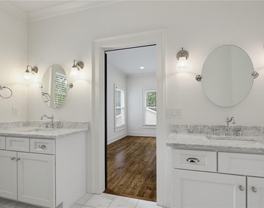 827 Derrydown Way - Photo Thumbnail 30