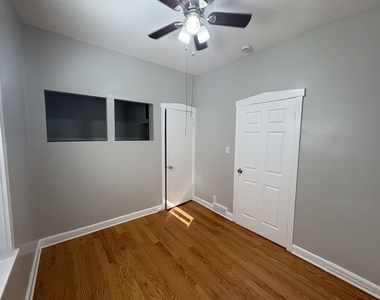 1716 Brown Avenue - Photo Thumbnail 13