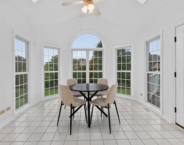 2715 Wendy Drive - Photo Thumbnail 10