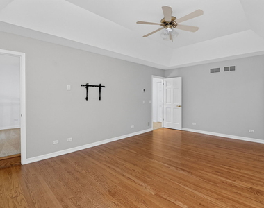 2715 Wendy Drive - Photo Thumbnail 22