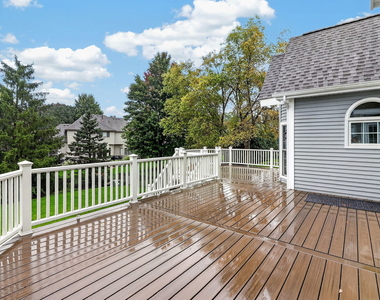 2715 Wendy Drive - Photo Thumbnail 42