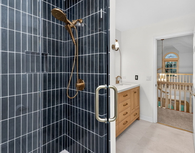 2715 Wendy Drive - Photo Thumbnail 34