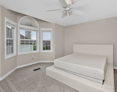 2715 Wendy Drive - Photo Thumbnail 32