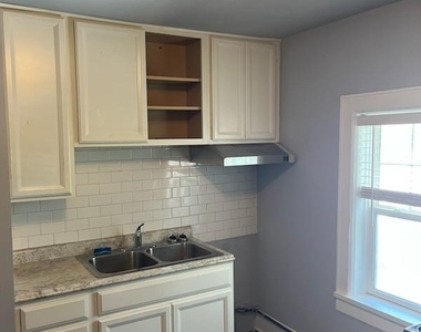 311 S Wheaton Avenue - Photo Thumbnail 1