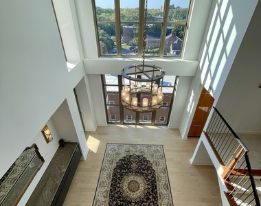 520 S Washington Street - Photo Thumbnail 10
