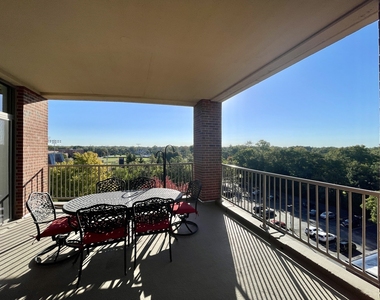 520 S Washington Street - Photo Thumbnail 20