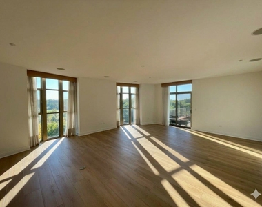 520 S Washington Street - Photo Thumbnail 22