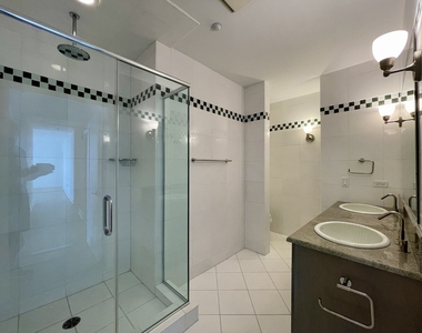 520 S Washington Street - Photo Thumbnail 28