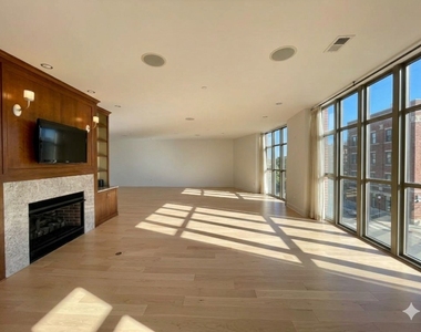 520 S Washington Street - Photo Thumbnail 6