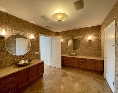 520 S Washington Street - Photo Thumbnail 25