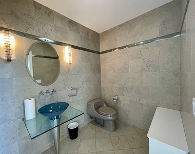520 S Washington Street - Photo Thumbnail 18