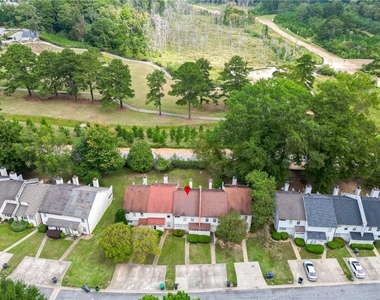 3241 Tennington Place - Photo Thumbnail 31