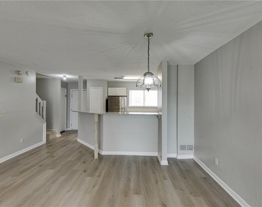 3241 Tennington Place - Photo Thumbnail 9