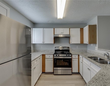 3241 Tennington Place - Photo Thumbnail 3